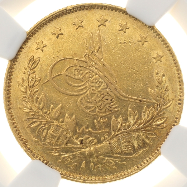 1 600