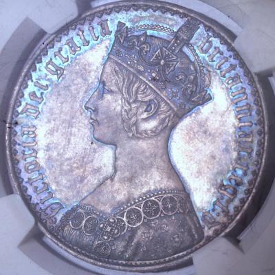 イギリス1847年ビクトリアヴィクトリア　ゴチックゴシッククラウン銀貨PF62 UNDECIMO　流麗ブルートーン