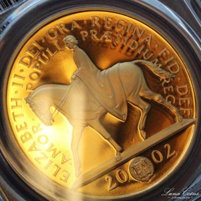 イギリス　2002年　エリザベス2世　　5ポンド金貨 在位50年 馬上の女王PR69DCAM