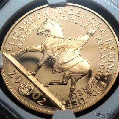 イギリス　2002年　5ポンド金貨　エリザベスII 　在位50年　馬上の女王　PR69ULTRA　CAMEO