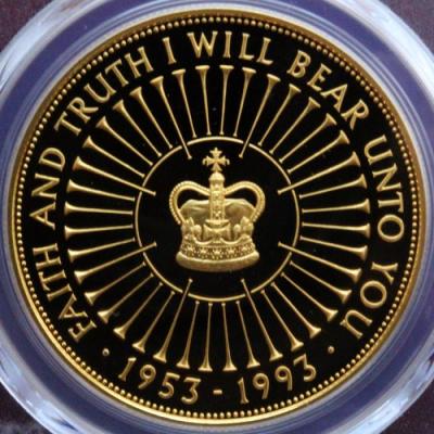 ルナコイン8周年記念;値下げしました　イギリス　1993年 エリザベス2世　戴冠40周年記念　5ポンド金貨　　PCGS PR69DCAM